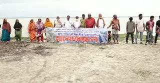 কুষ্টিয়ায় পদ্মা নদীতে তীব্র ভাঙন: আতঙ্কে নদীপাড়ের মানুষ